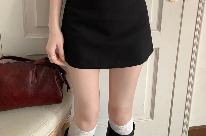Lace-Trimmed Mini Pencil Skirt with Mid Rise