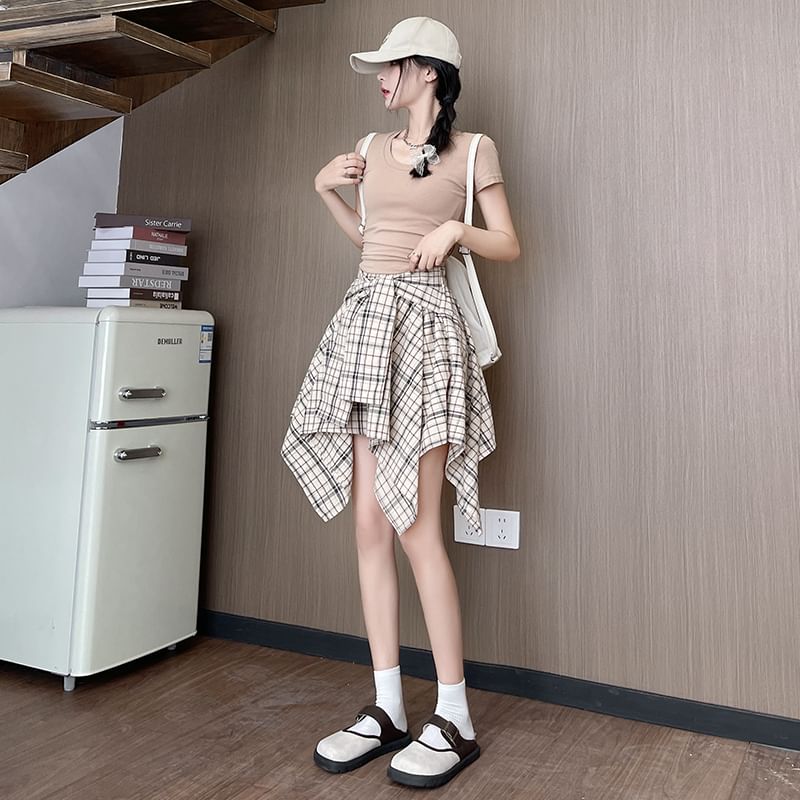 Asymmetrical Tie-Front Mini Skirt with Plaid Pattern