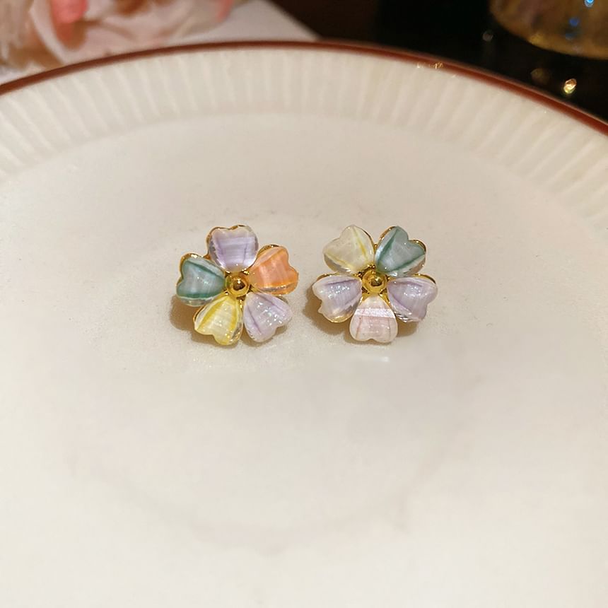 Faux Pearl Flower Stud Shell Earring