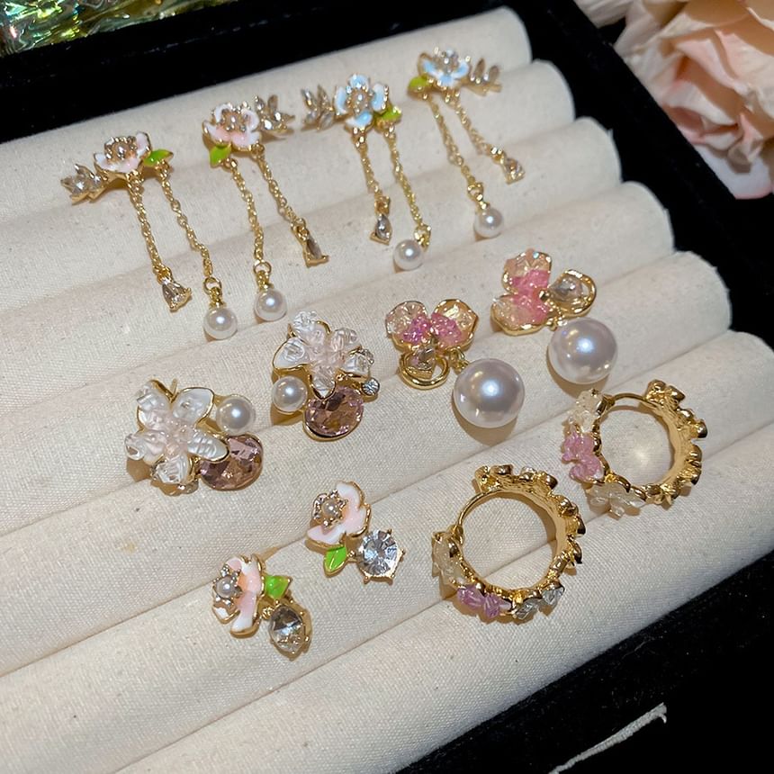 Earring Drop Pearl Faux (Various Designs)