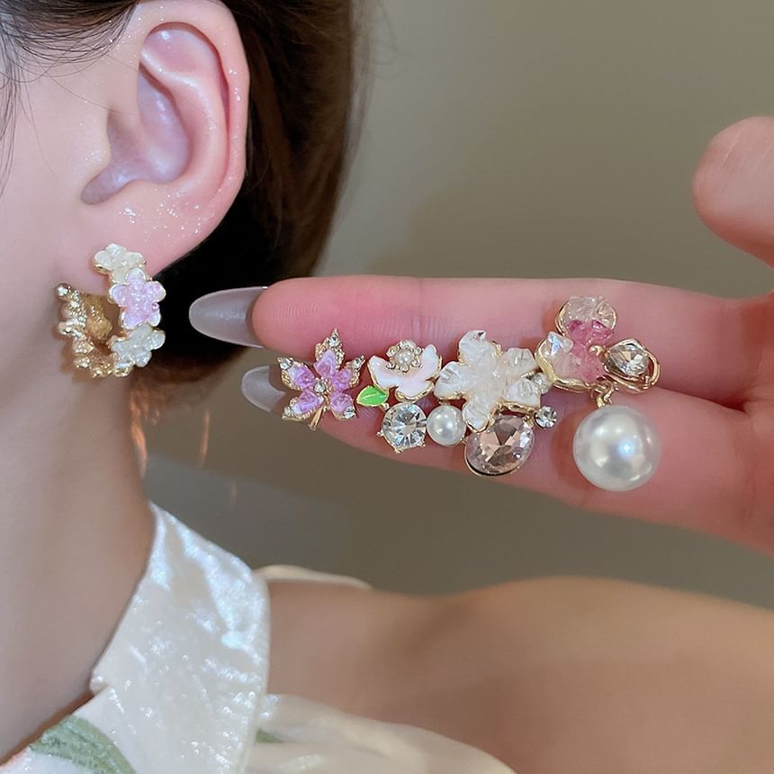 Earring Drop Pearl Faux (Various Designs)