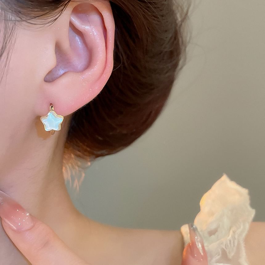 Hoop Star Earring