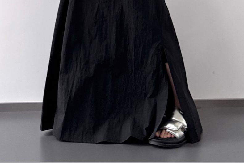 High Skirt Rise Slit A-Line Maxi Plain