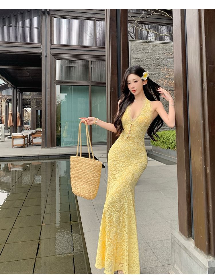 Lace Halter V-Neck Sheath Maxi Dress