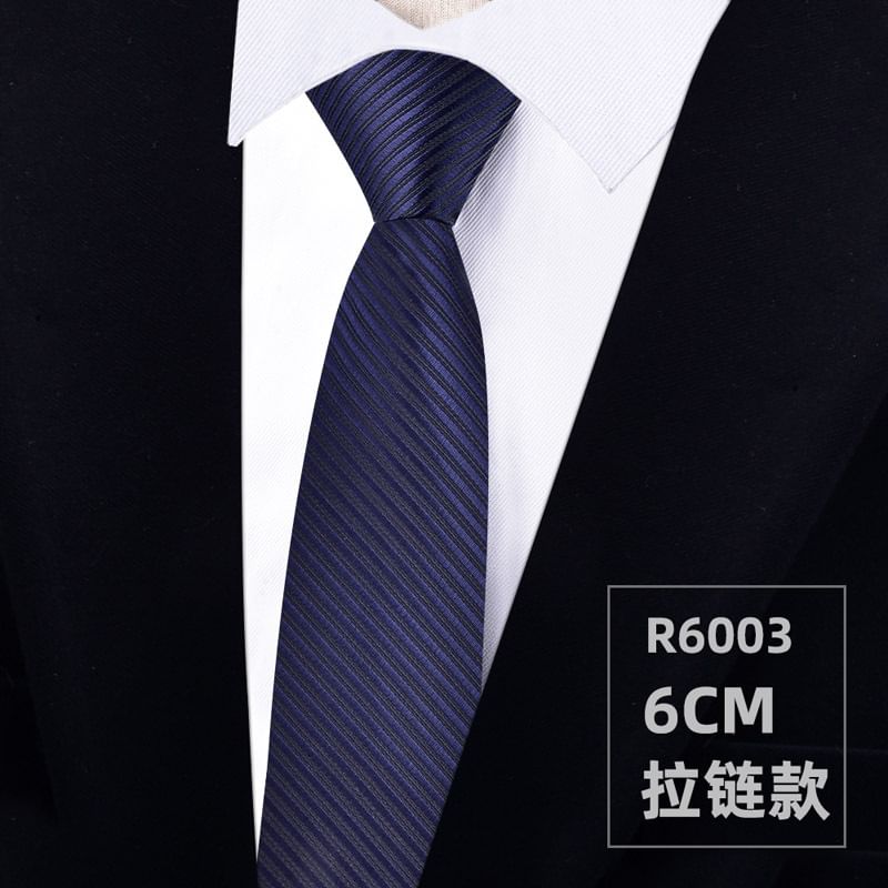 Silky Plain Tie