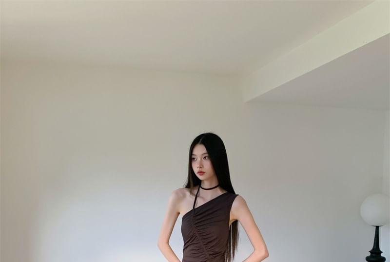 Asymmetric One-Shoulder Ruched Panel Maxi A-Line Dress