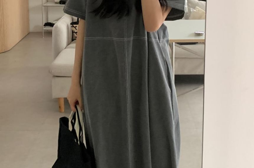 Contrast Stitching Short-Sleeve Crew Neck Maxi Smock Dress