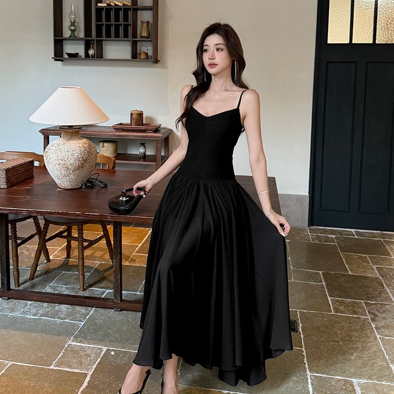 Ruched Open Back Spaghetti Strap V-Neck Maxi A-Line Dress
