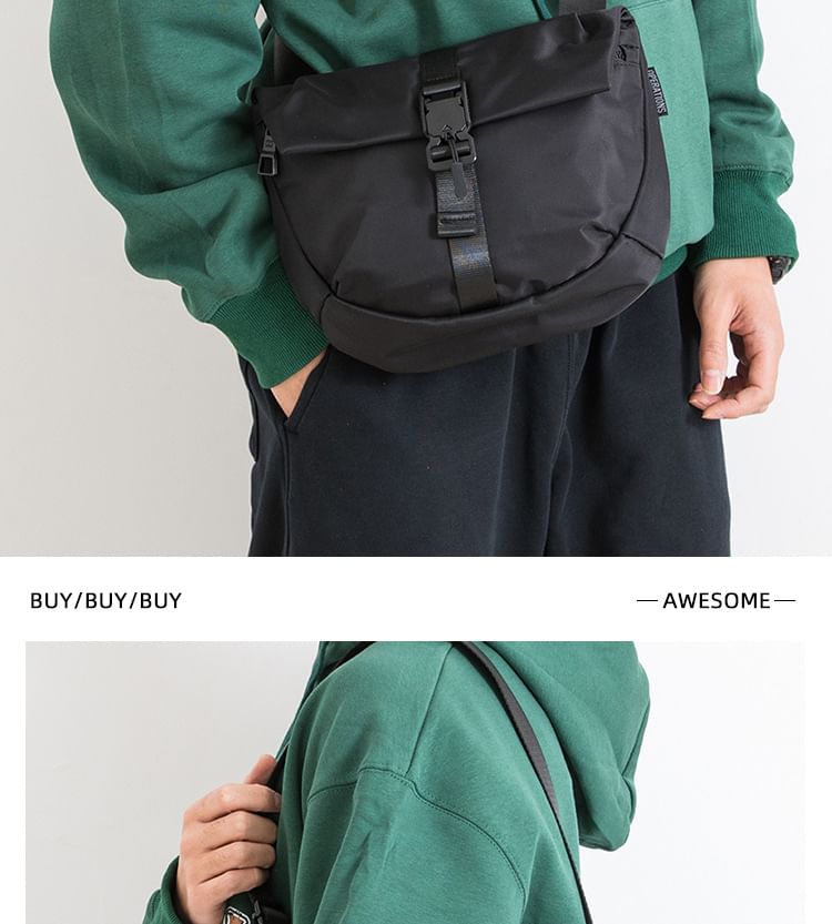 Water Repellent Shoulder Bag