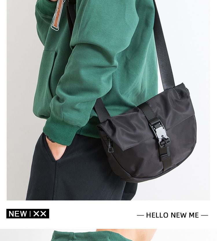 Water Repellent Shoulder Bag