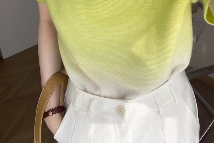 Gradient Neck Top Knit Short-Sleeve Crew