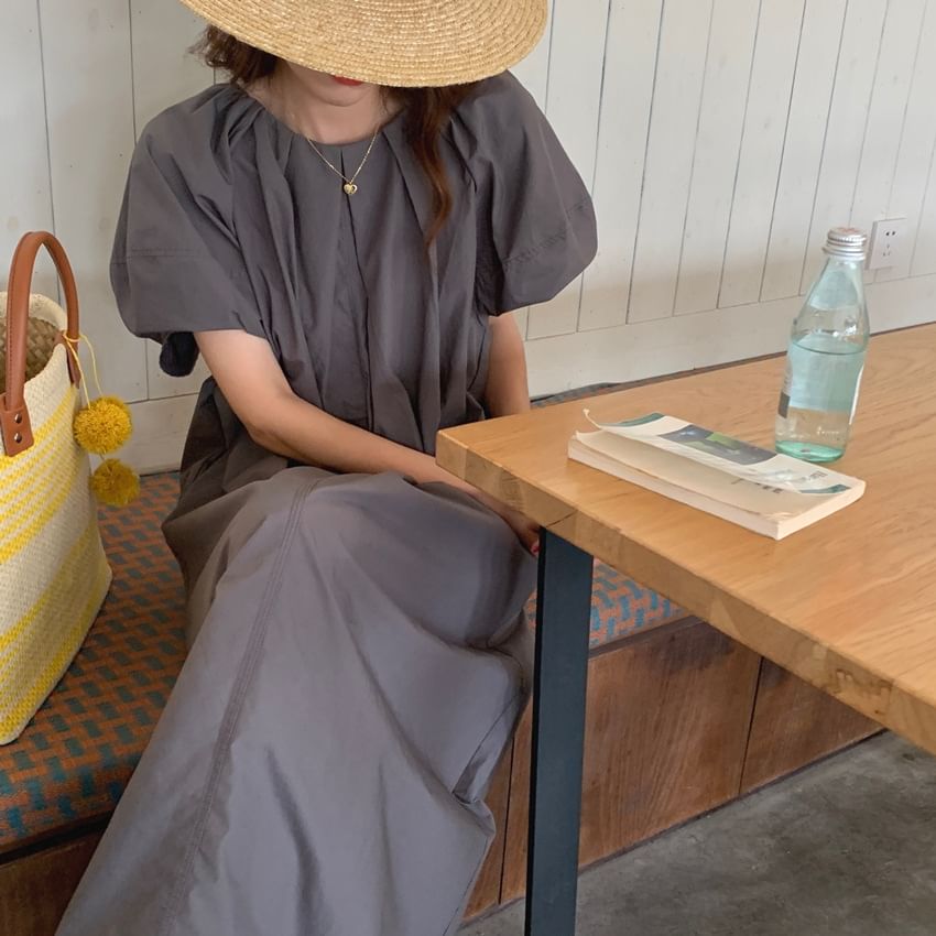Ruched Round Neck Short Sleeve Maxi A-Line Dress