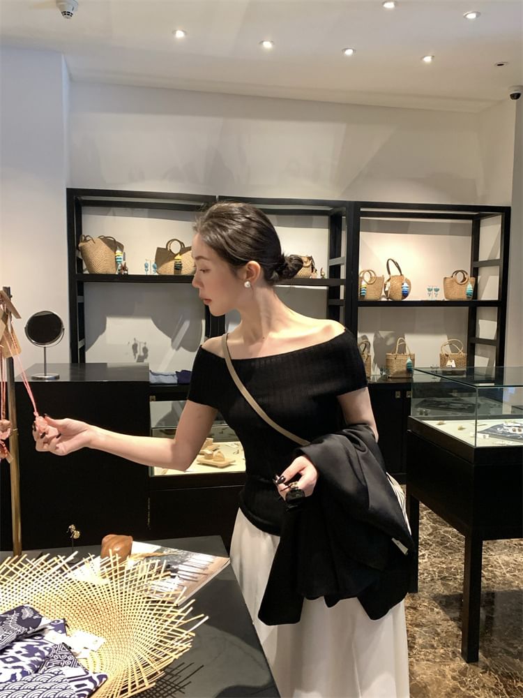 Shoulder Knit Short-Sleeve Off Ribbed Plain Top