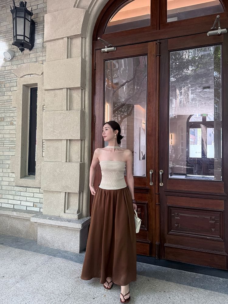 Neck Ribbed Halter Plain Top Knit