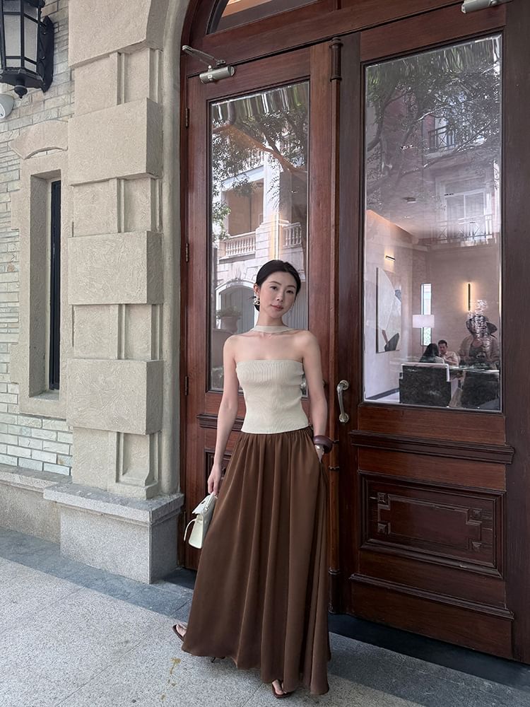 Neck Ribbed Halter Plain Top Knit