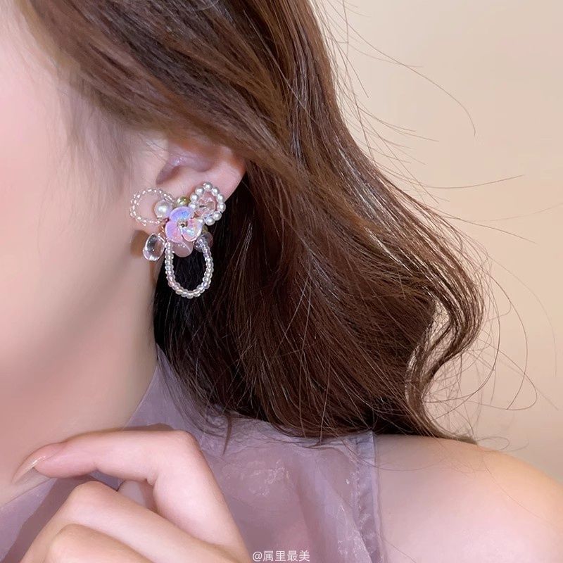 Beaded Floral Stud Earring