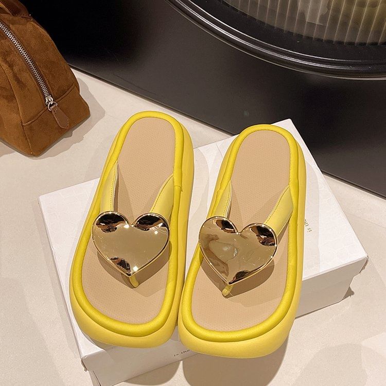 Heart Flip Accent Platform Flops
