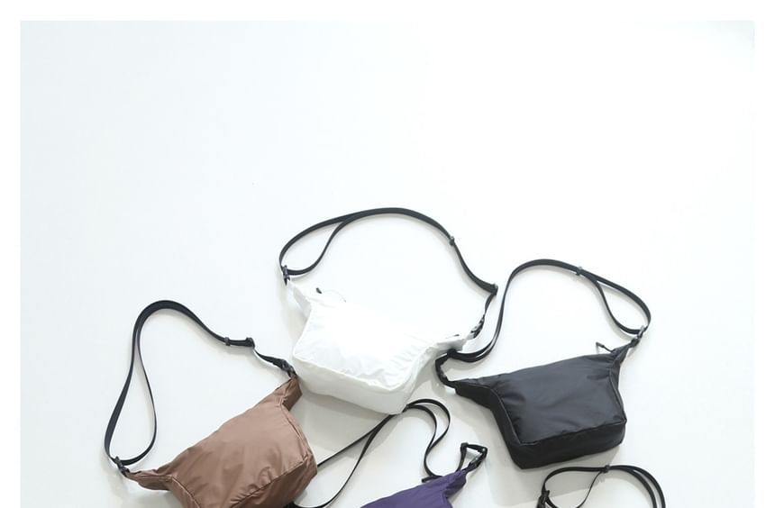 Plain Mini Shoulder Bag in 6 Colors