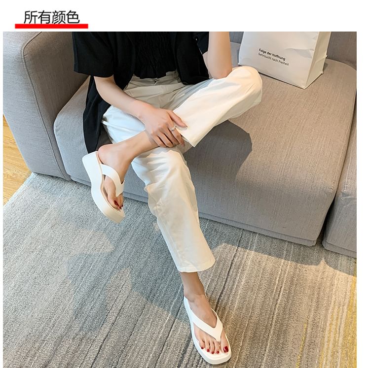 Platform Faux Flip-Flops Leather