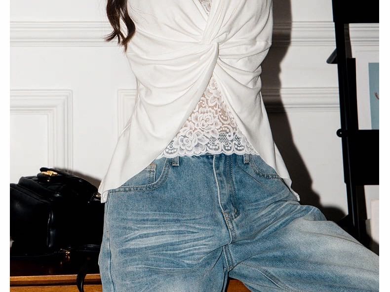 Sleeveless V-Neck Lace Crop Top