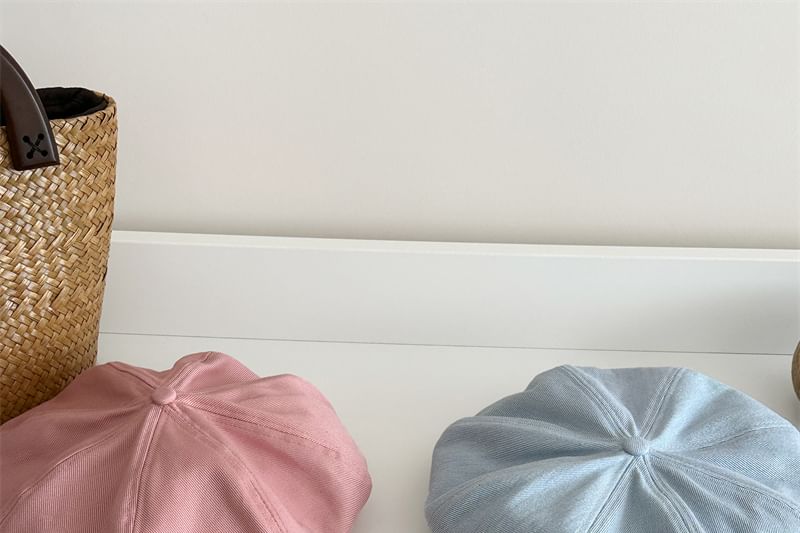 Beret Denim Lettering