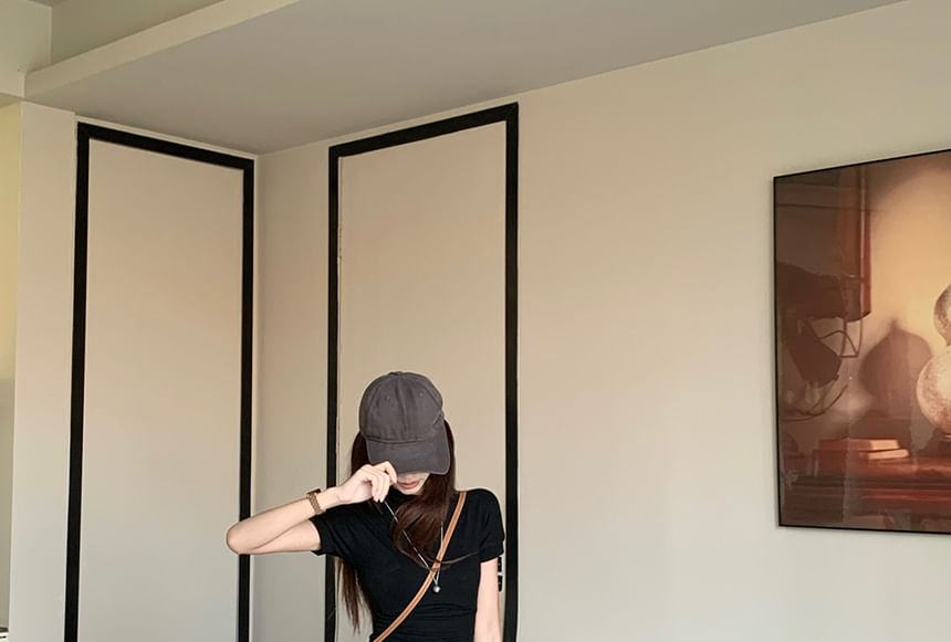 Crew Neck Tee & Elastic Waist Maxi Skirt Set