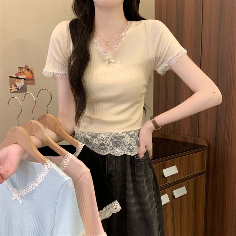 V-Neck Short Sleeve Lace Trim T-Shirt