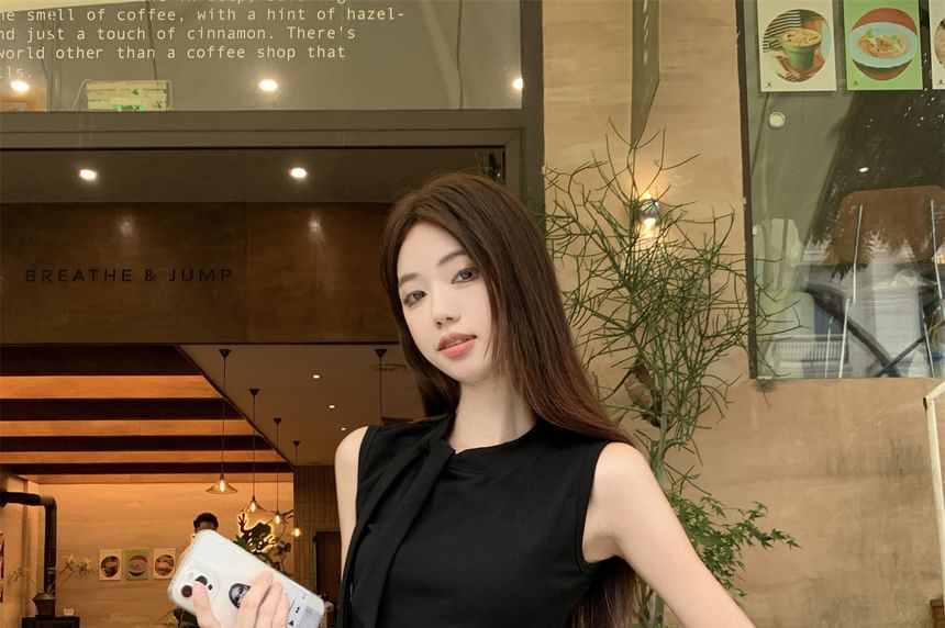 Tie-Up Sleeveless Top with Elastic-Waist Plaid Asymmetric Maxi Flared Skirt