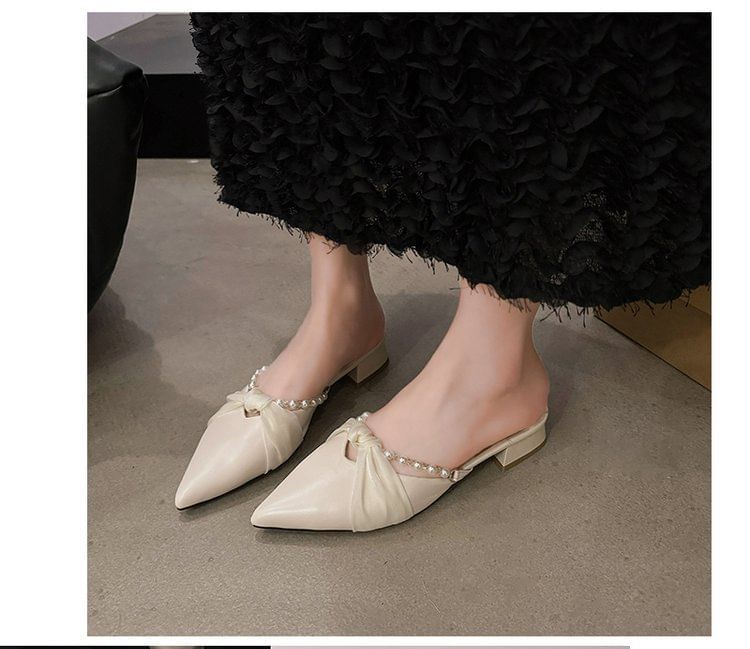 Pointed Toe Knot Faux Pearl Chunky Heel Mules