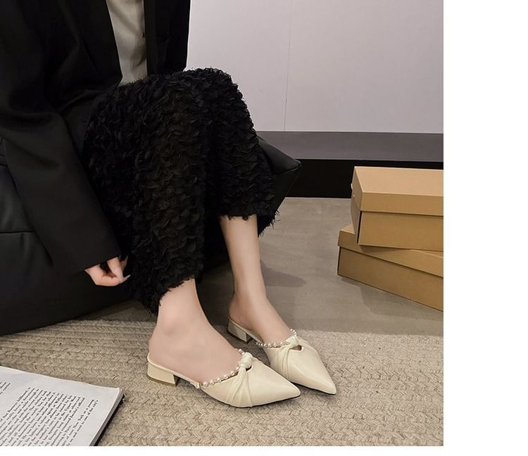 Pointed Toe Knot Faux Pearl Chunky Heel Mules