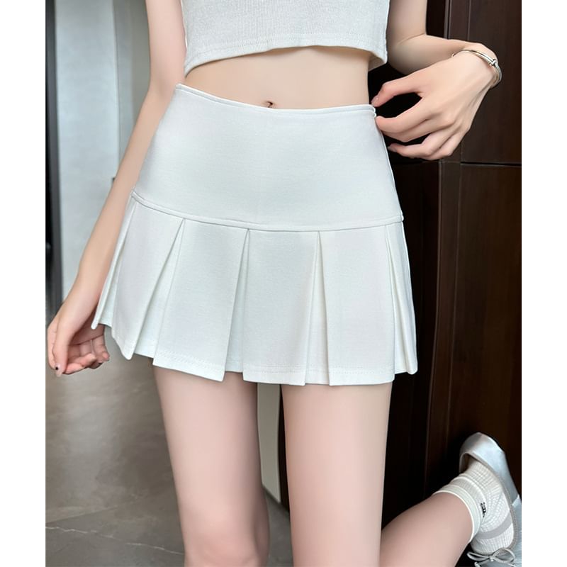 Mid-Rise Pleated Mini Flared Skirt