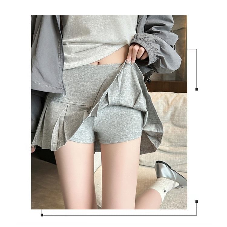 Mid-Rise Pleated Mini Flared Skirt