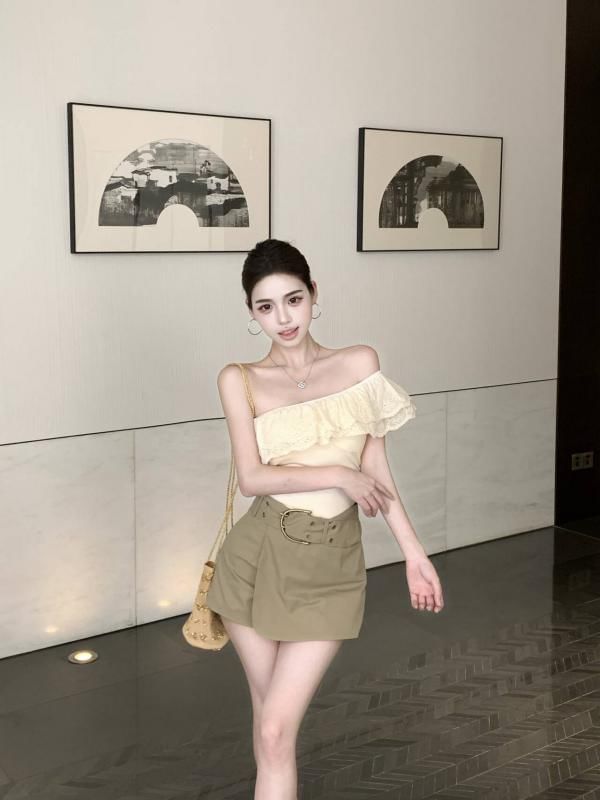 Cap-Sleeve One-Shoulder Lace Slim Fit Crop & High Waist Asymmetrical Mini Skort