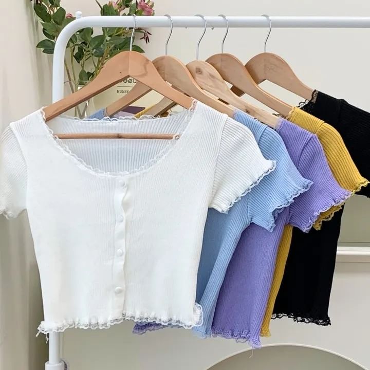Scoop Neck Lace Ruffled Crop Top