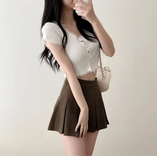 Scoop Neck Lace Ruffled Crop Top
