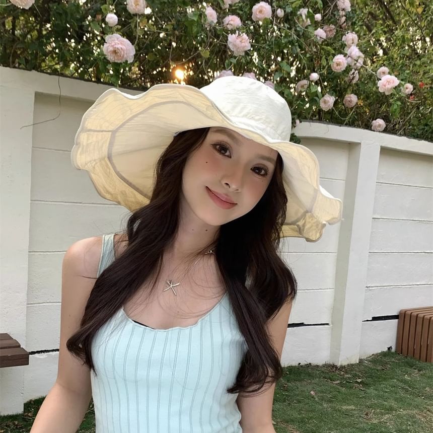 Ruffle Bucket Hat Plain Hiking