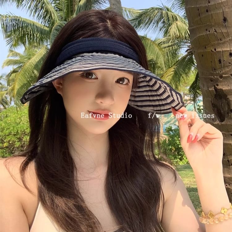 Brim Striped Wide Visor