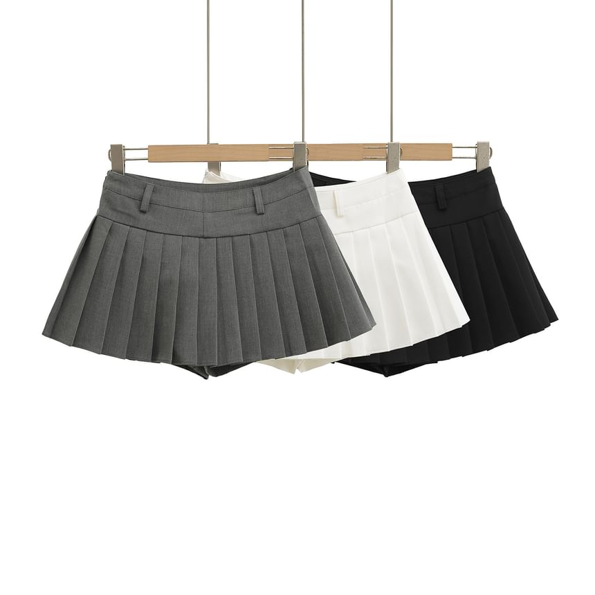 Pleated Micro Skirt with Low-Rise Band