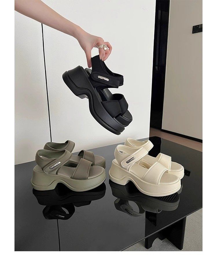 Platform Plain Sandals