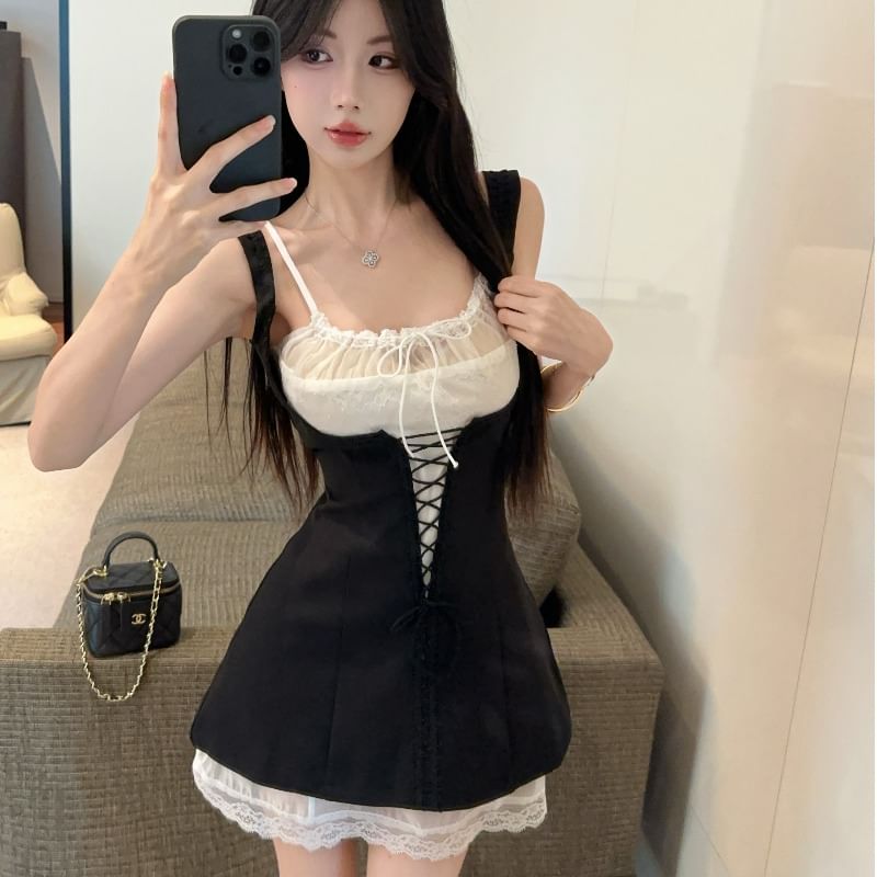 Spaghetti Strap Scoop Neck Lace Panel Tie Front Mini A-Line Dress / Sleeveless Lace-Up Plain Dress