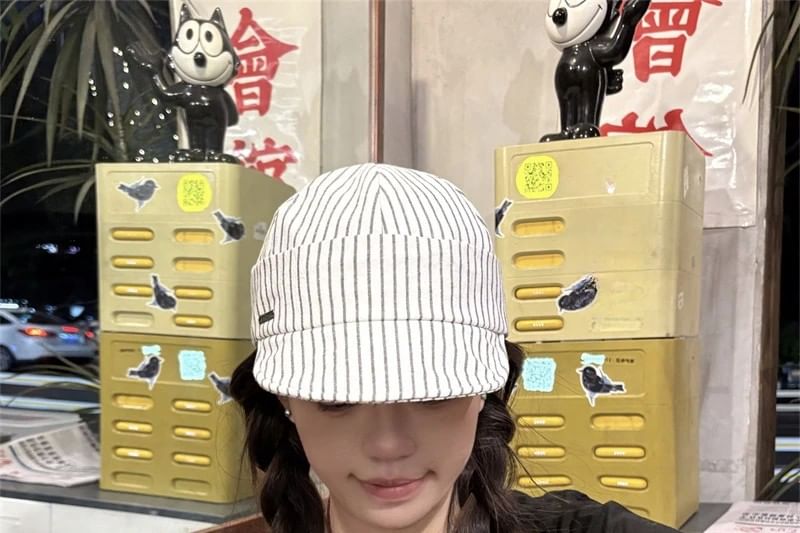 Striped Cap Brim Short Baseball