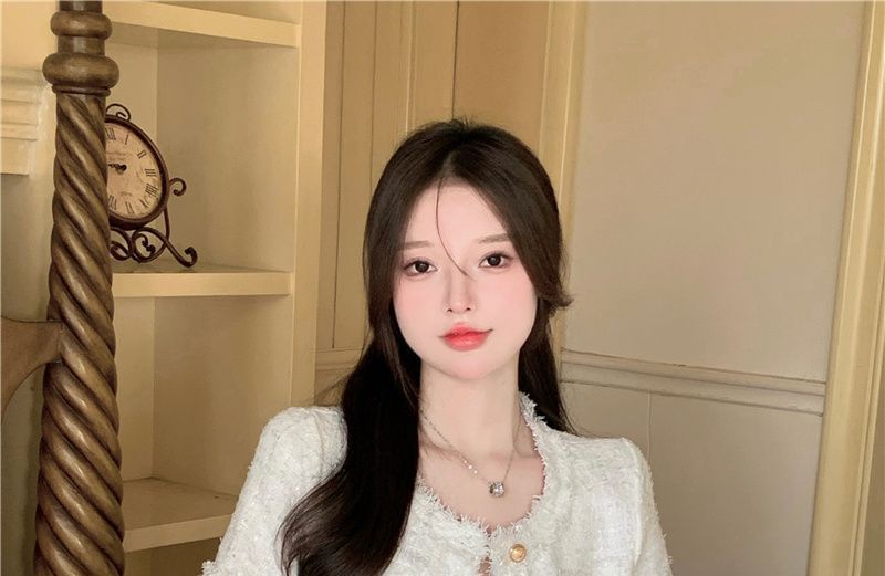 Short Sleeve Round Neck Fray Tweed Button Jacket