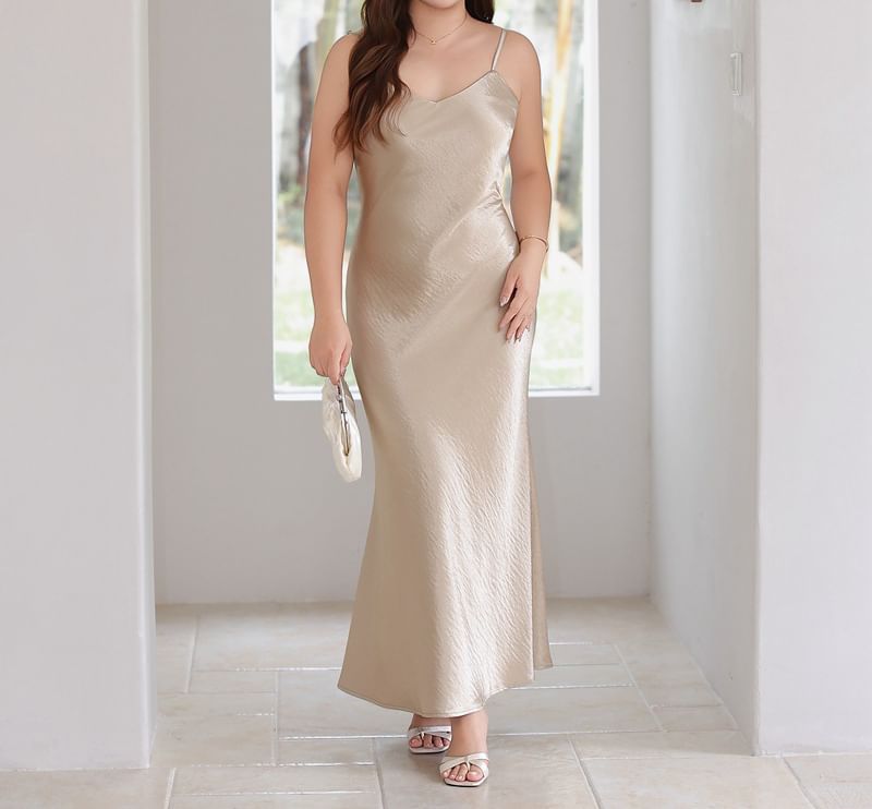 Notch Lapel Plain Single Breasted Blazer / Spaghetti Strap Plain Satin Maxi Mermaid Dress