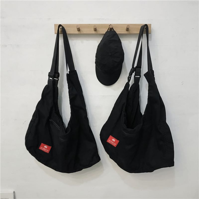 Messenger Tag Lettering Bag