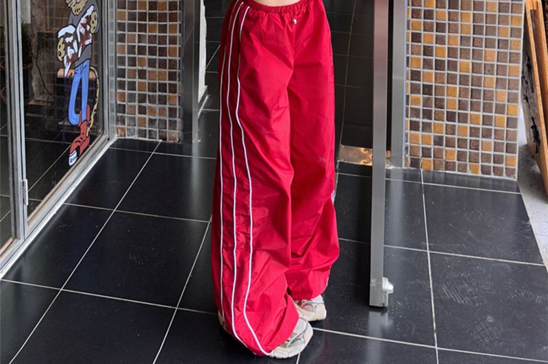 Striped Crop Tube Top / Drawstring Waist Baggy Cargo Pants