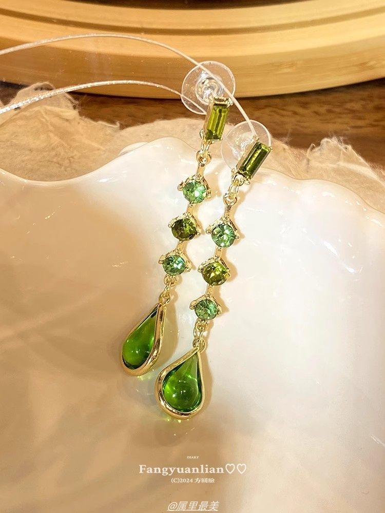 Teardrop Drop Rhinestone Earring