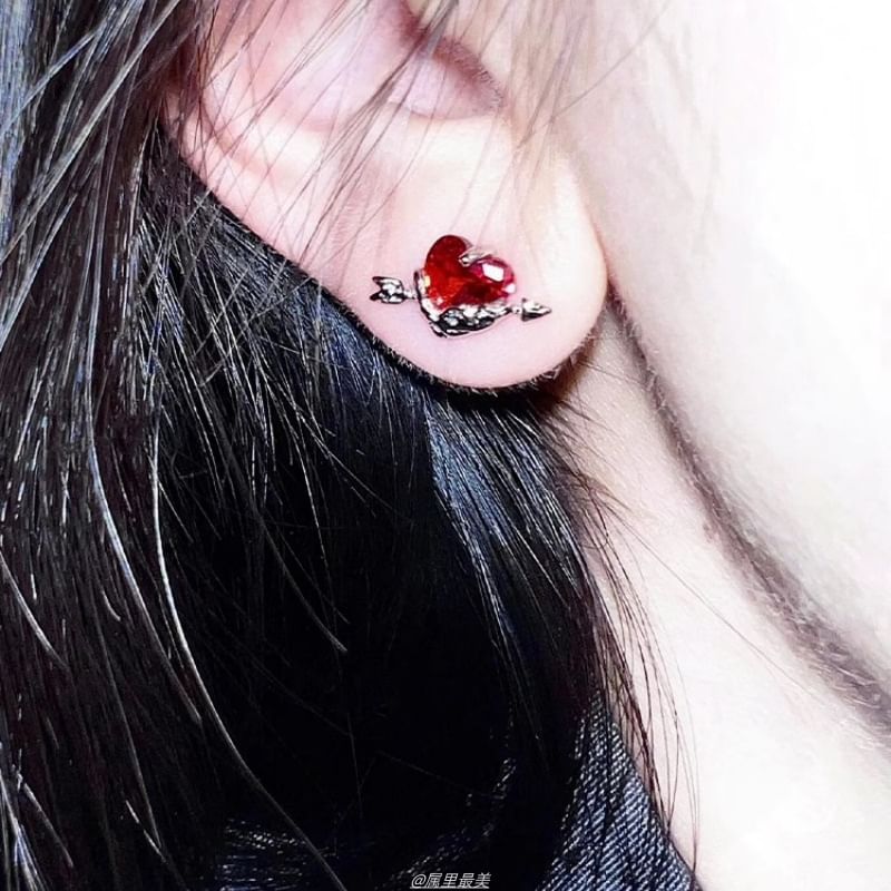 Stud Heart Rhinestone Ear