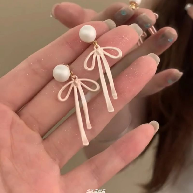 Faux Ear Jacket Pearl Bow