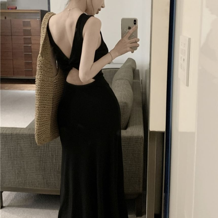 Maxi Sleeveless Bowknot Backless Neckline Dress