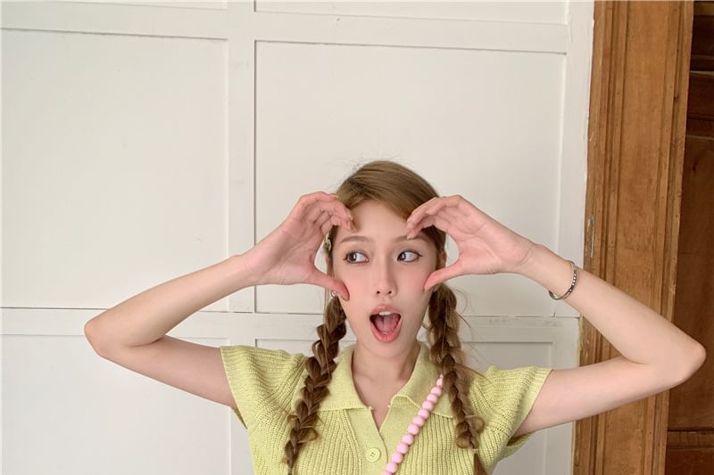 Plain Collared Crop Knit Top Short-Sleeve